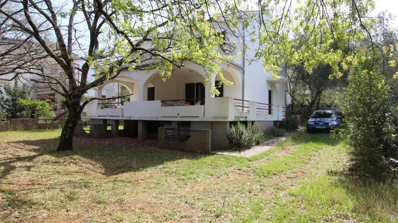 Apartment Gita Malinska Exterior foto
